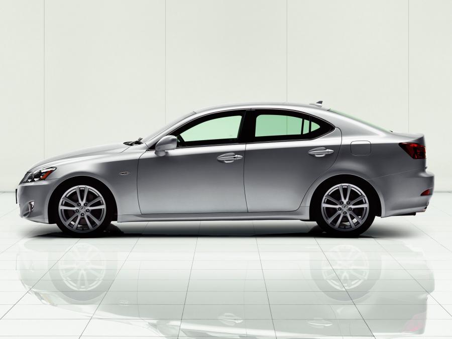  Lexus IS350 2005 года  (JP) (фото 3 из 10)